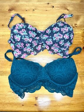 PINK Victoria’s Secret Women’s Floral Lace Bralette Padded Set Of 2 Size Small
